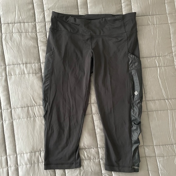 Lululemon Cropped Running Leggings - Picture 1 of 5